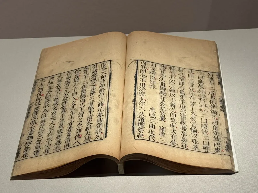 成都 · 展览现场 17，成都影像